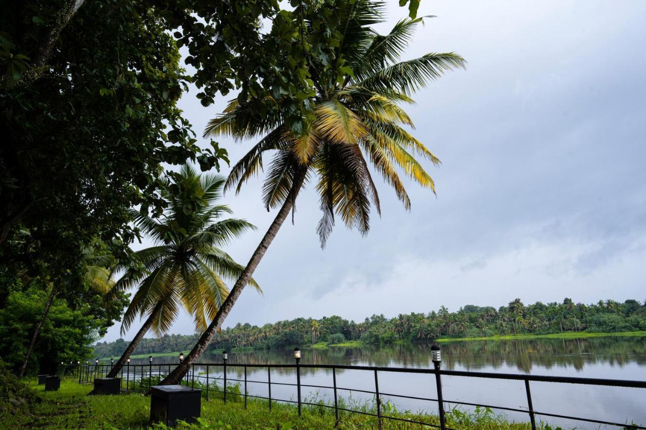 S River Resorts Kochi ภายนอก รูปภาพ