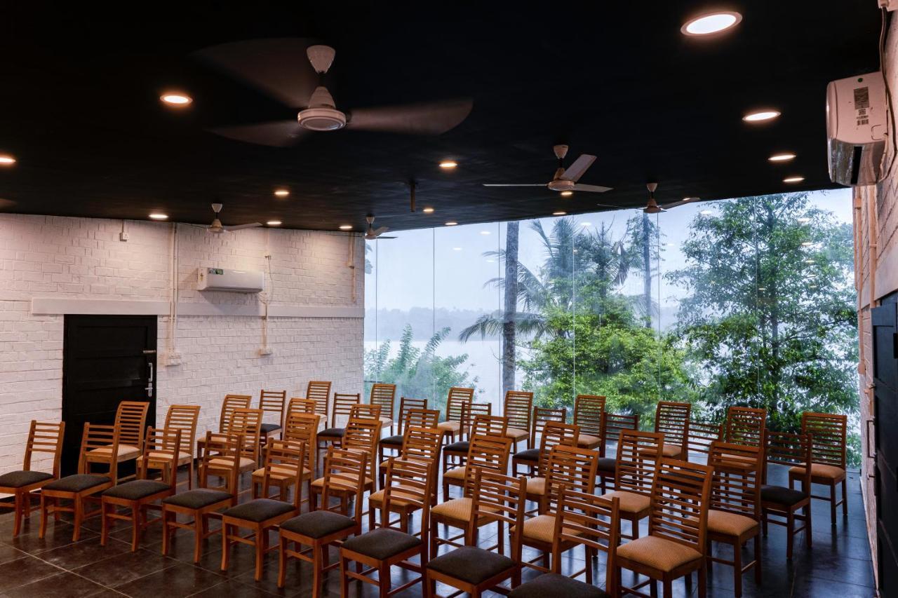 S River Resorts Kochi ภายนอก รูปภาพ